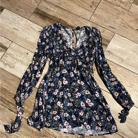 Size Small Wild Fable Dress - Picture 1 of 1